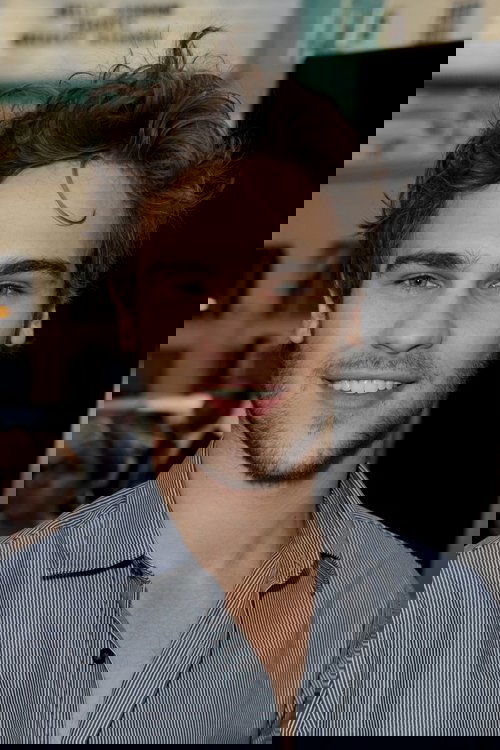 Grey Damon