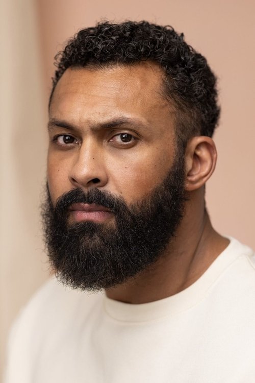 Чі Льюїс-Перрі