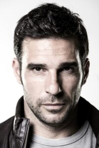 Едоардо Лео